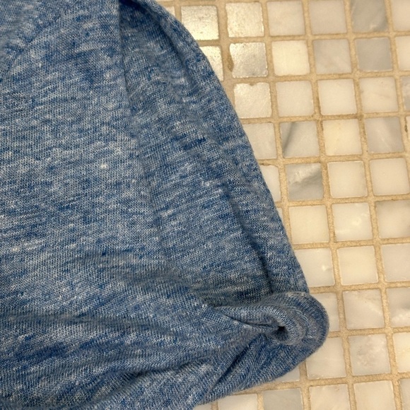 Athleta Zephyr Linen Twist Sleeve Tee Heather Blue Women's Top. - Picture 4 of 9